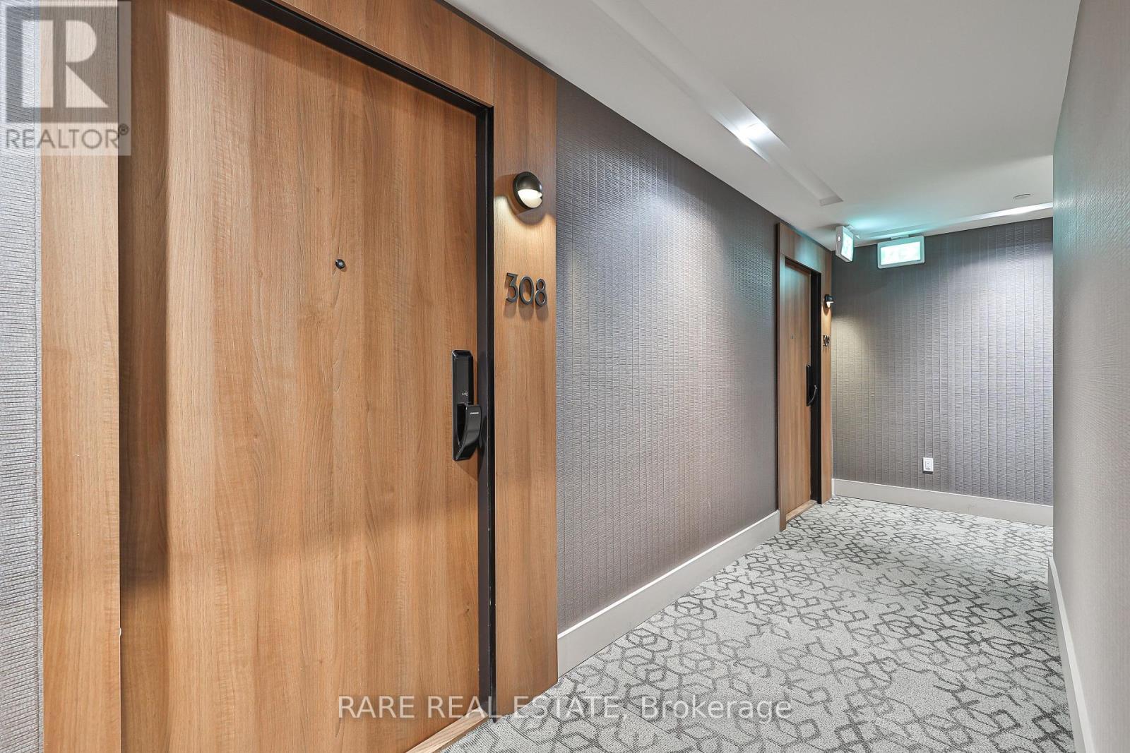 308 - 21 Park Street E, Mississauga, ON