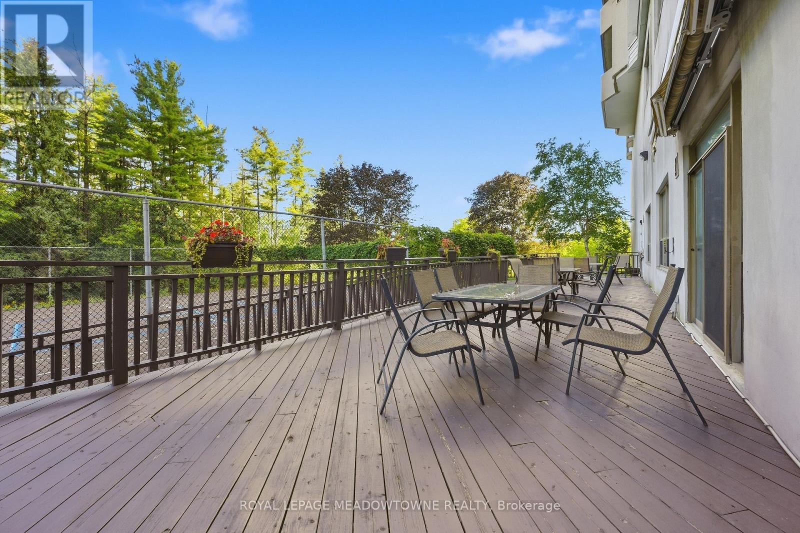 702 - 20 Mcfarlane Drive, Halton Hills, ON