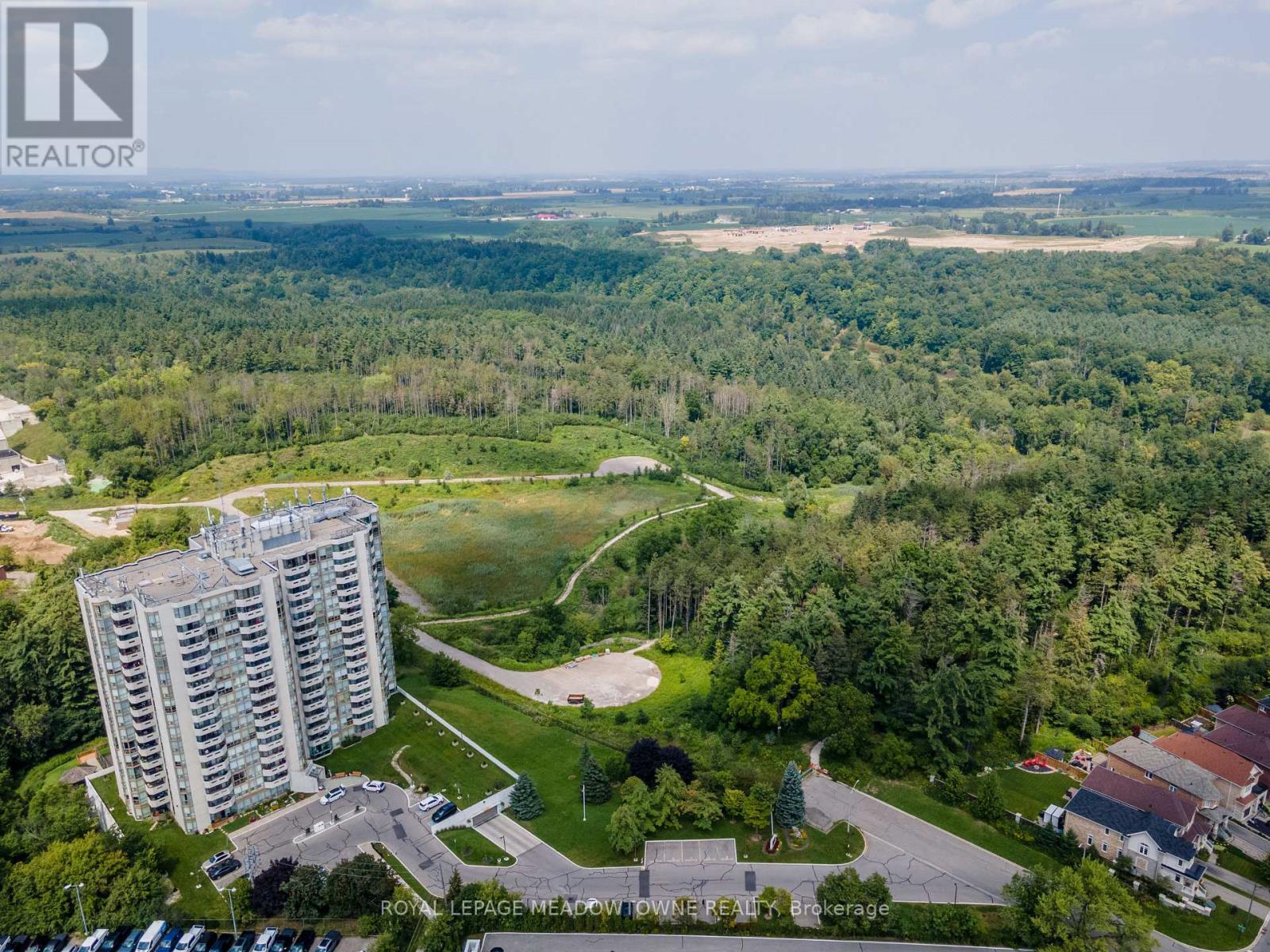702 - 20 Mcfarlane Drive, Halton Hills, ON