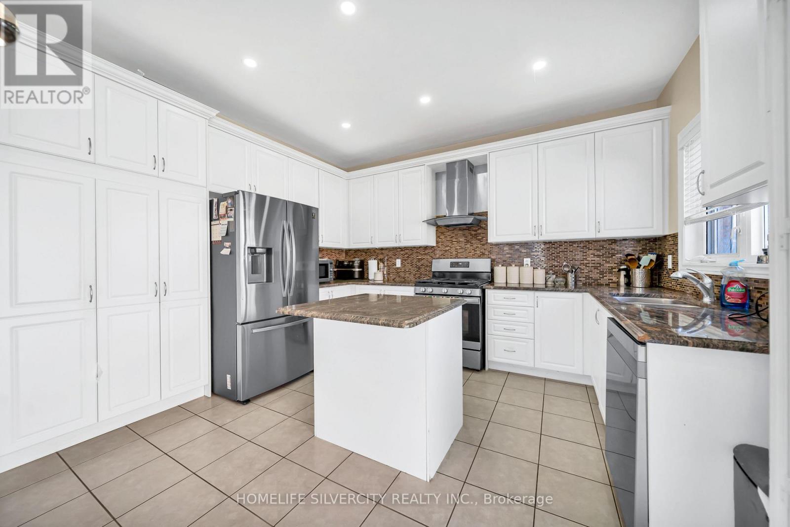 2 Addiscott Street, Brampton, ON