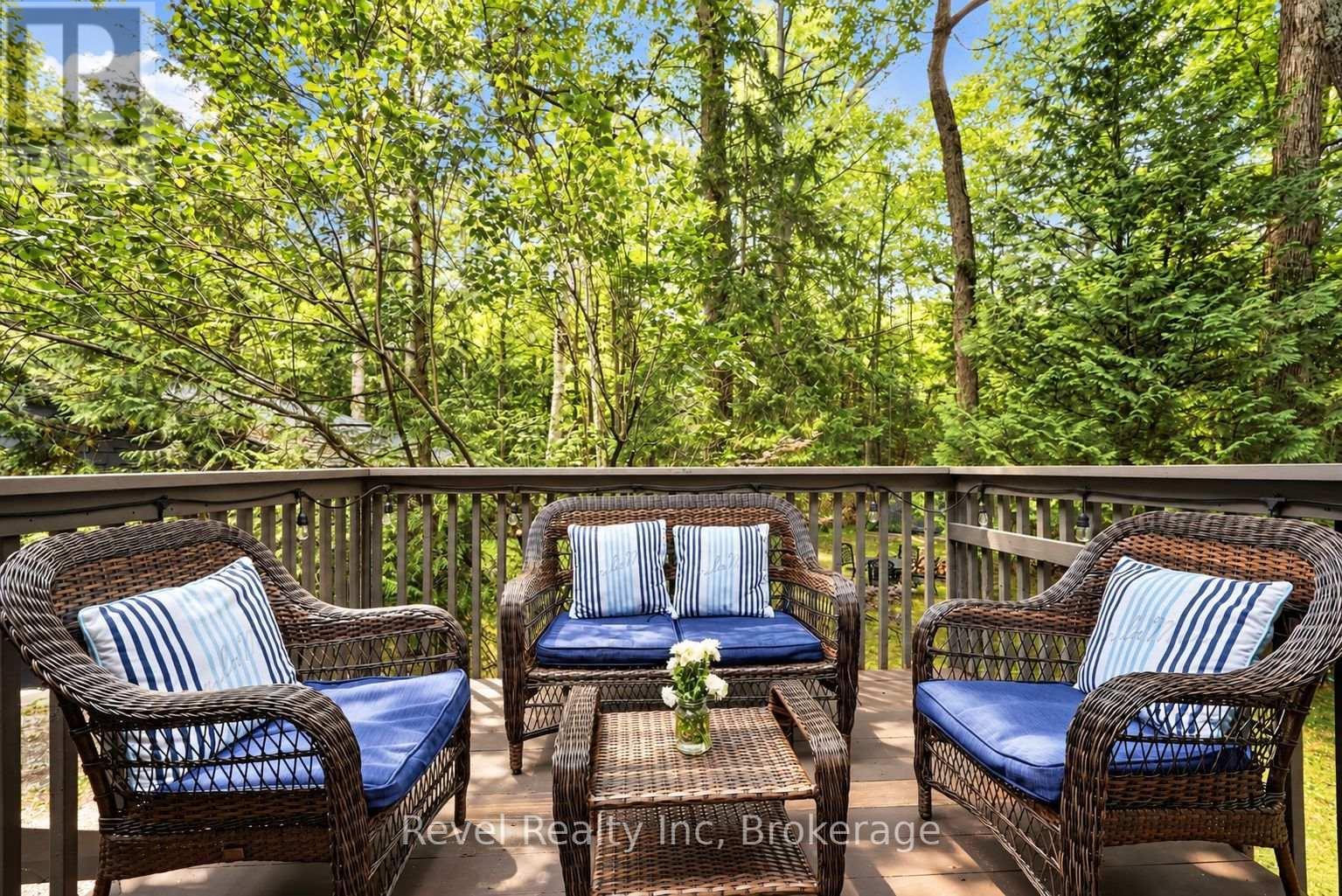 back deck - 33 Greenwood Drive, Tiny, ON