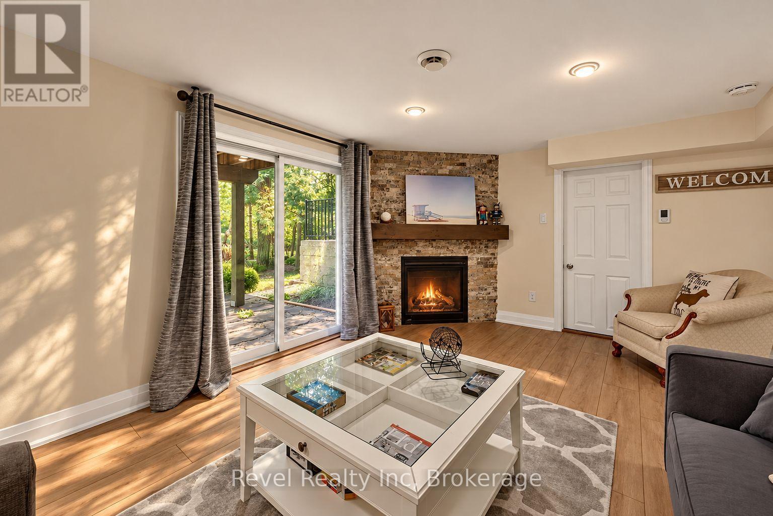 33 Greenwood Drive, Tiny, ON