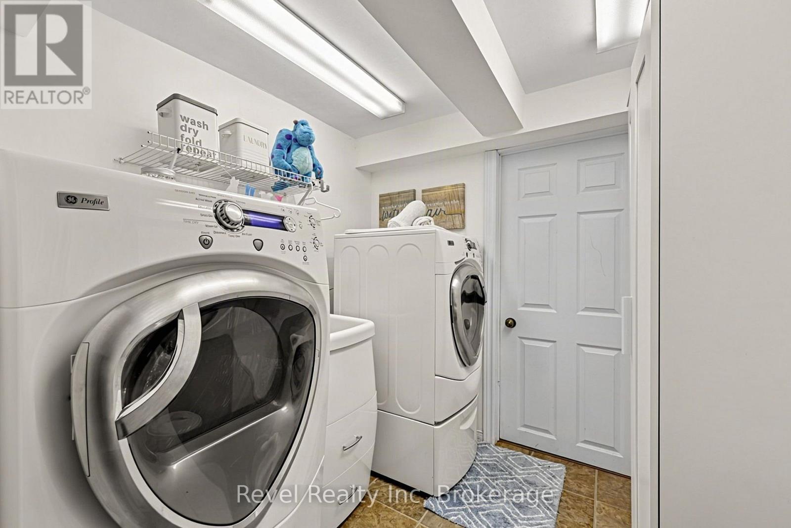 33 Greenwood Drive, Tiny, ON