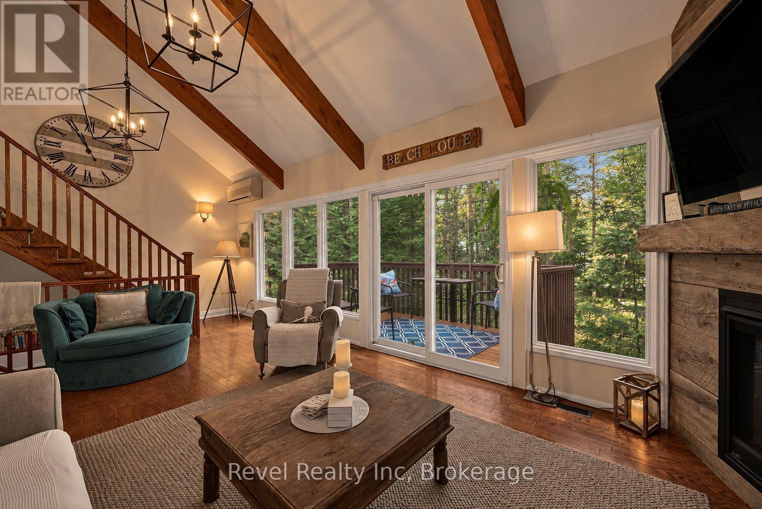 33 Greenwood Drive, Tiny, ON