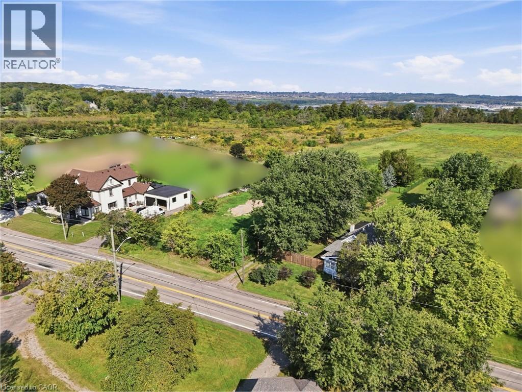 636 Ridge Road W, Grimsby, ON