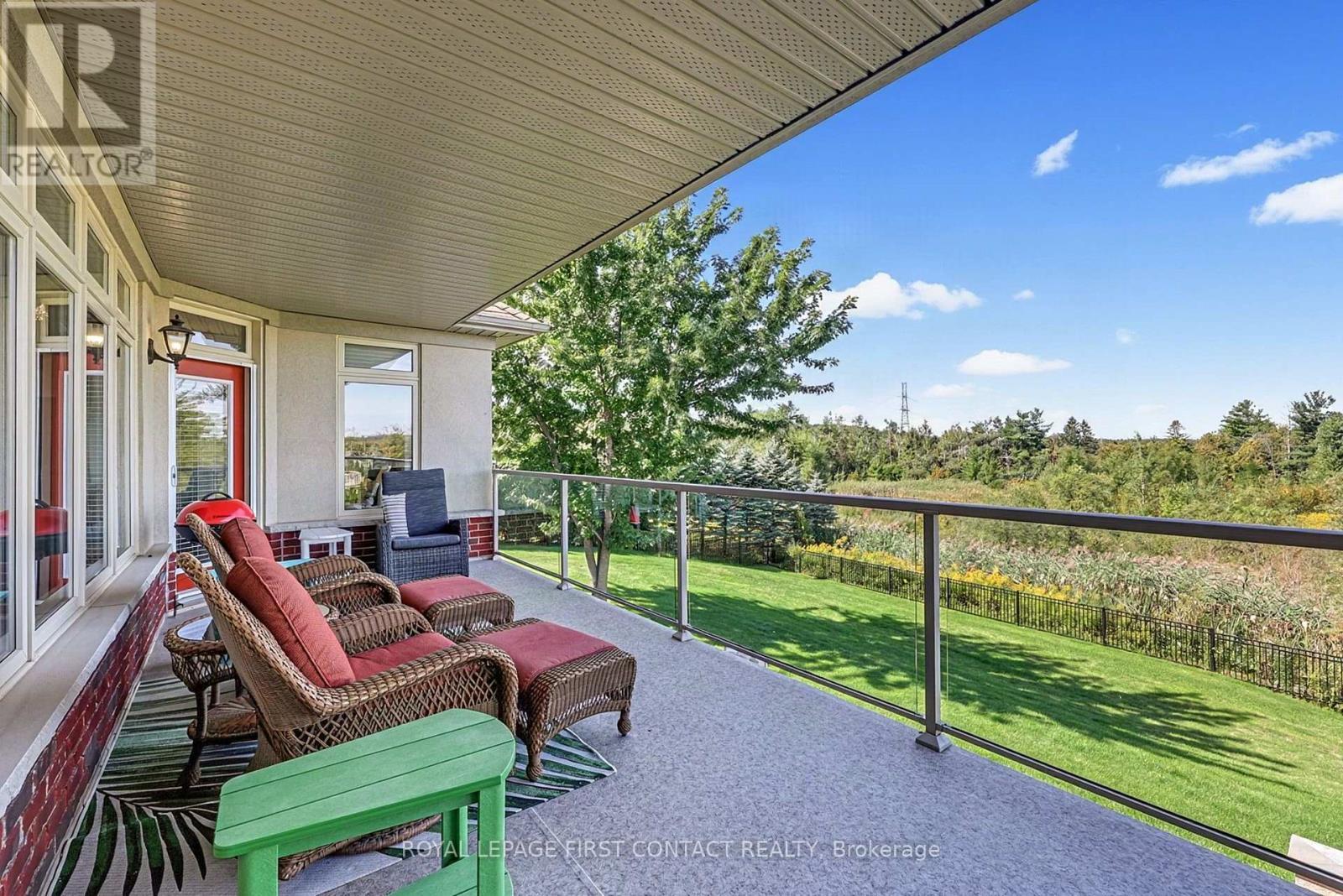 35 Wendat Trail, Springwater, ON