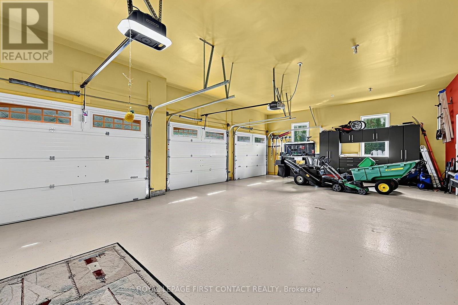 35 Wendat Trail, Springwater, ON