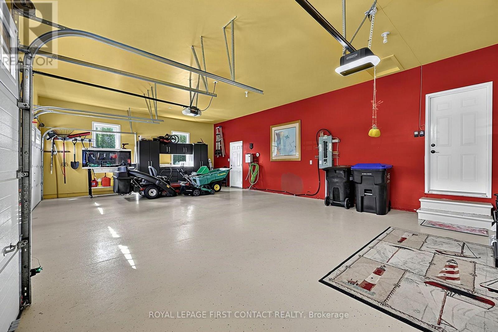 35 Wendat Trail, Springwater, ON