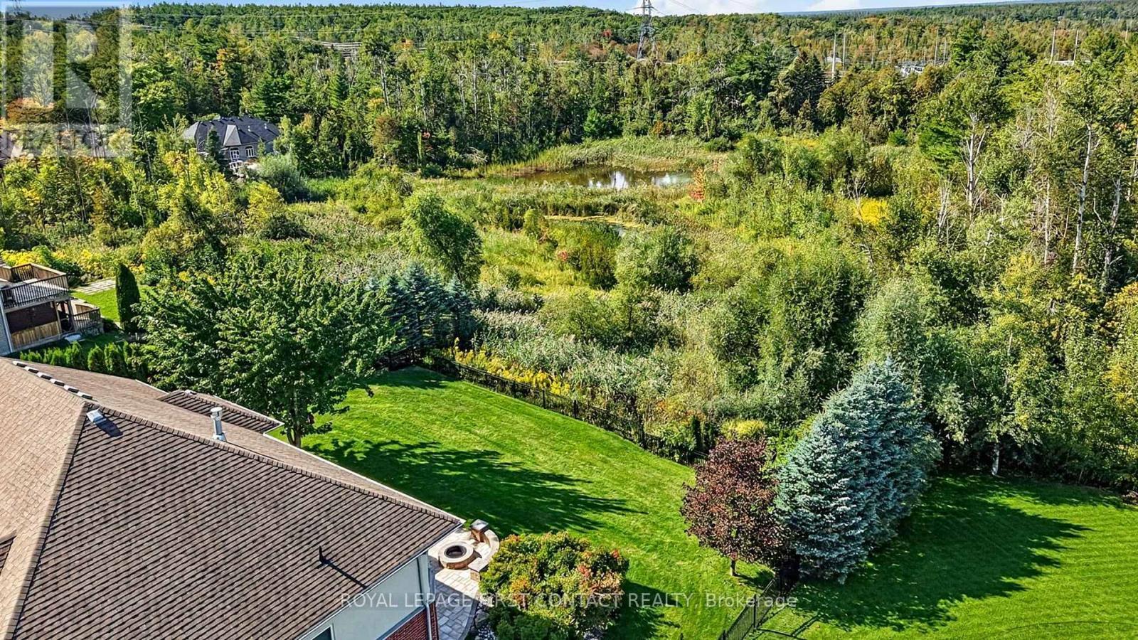 35 Wendat Trail, Springwater, ON