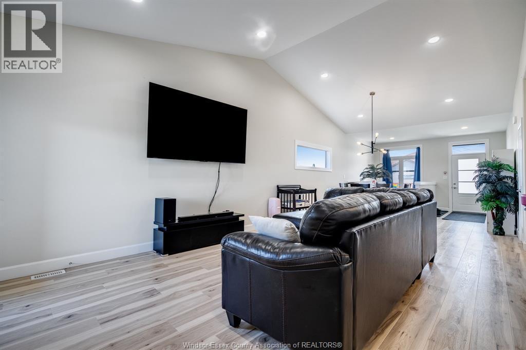 304 Horizon Lane, Chatham, ON