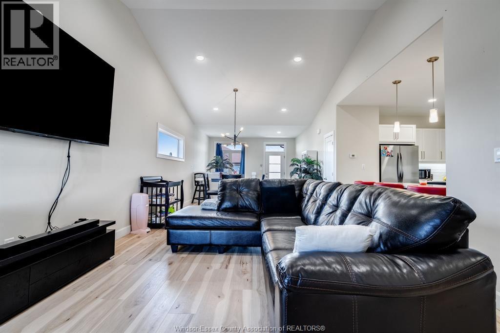 304 Horizon Lane, Chatham, ON