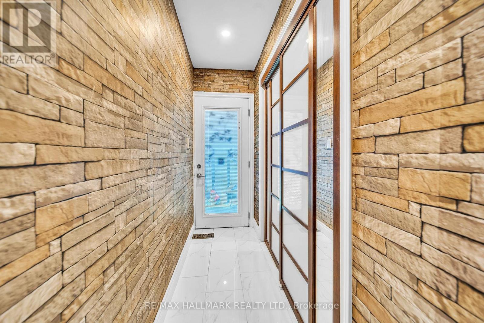 268 Pasadena Drive, Georgina, ON