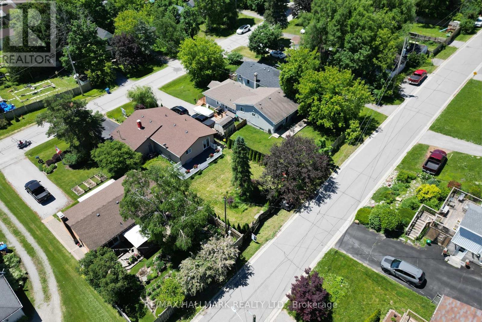 268 Pasadena Drive, Georgina, ON
