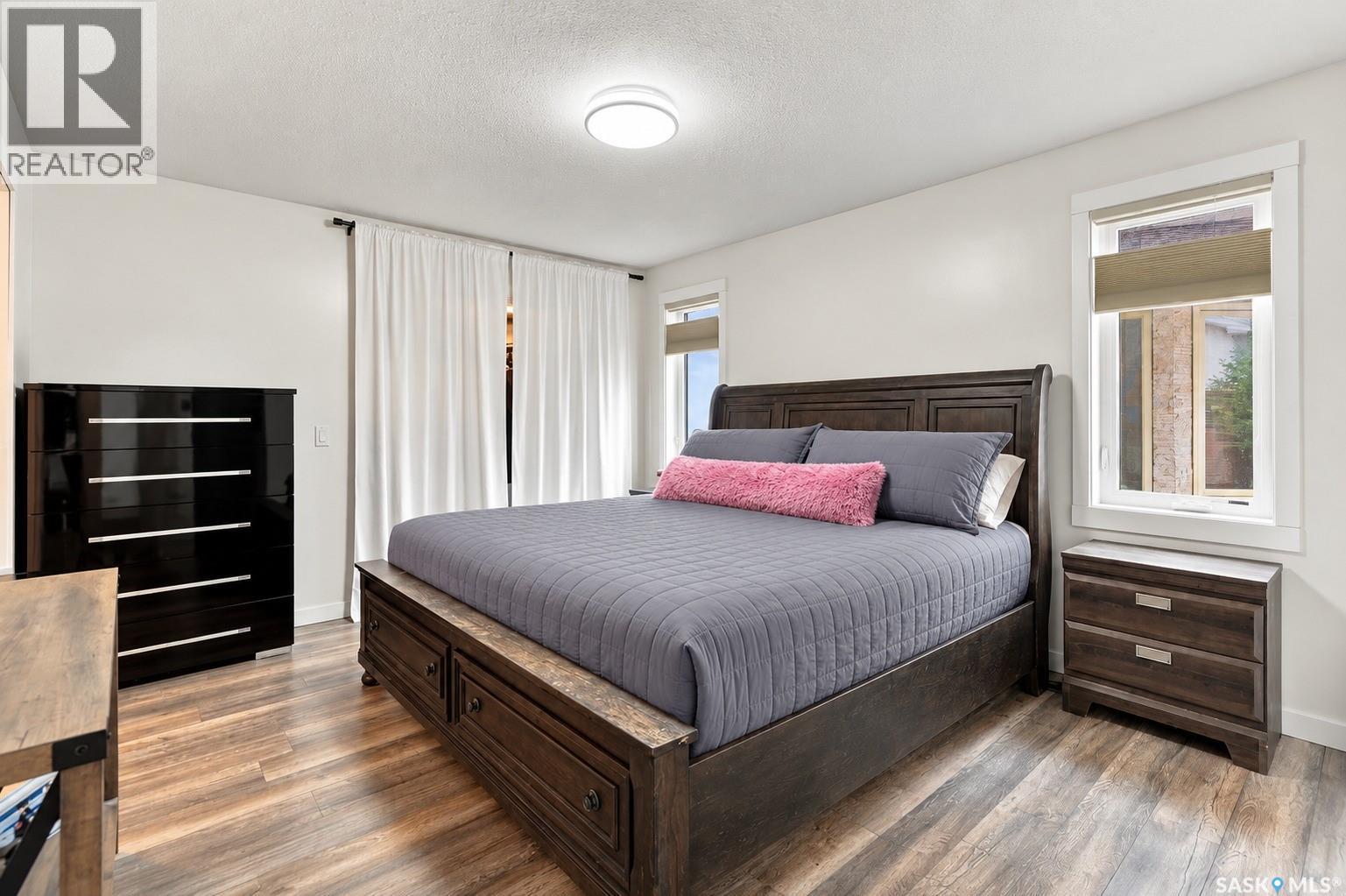 1716 Clive Bay E, Regina, SK