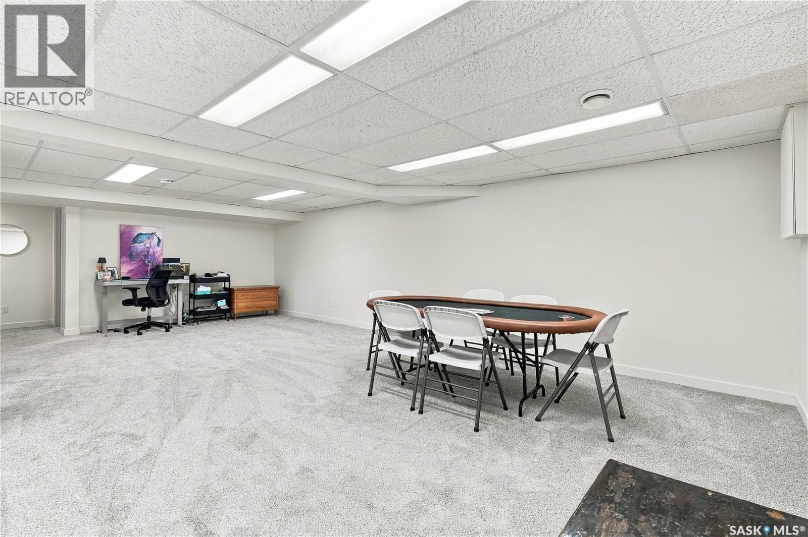 1716 Clive Bay E, Regina, SK
