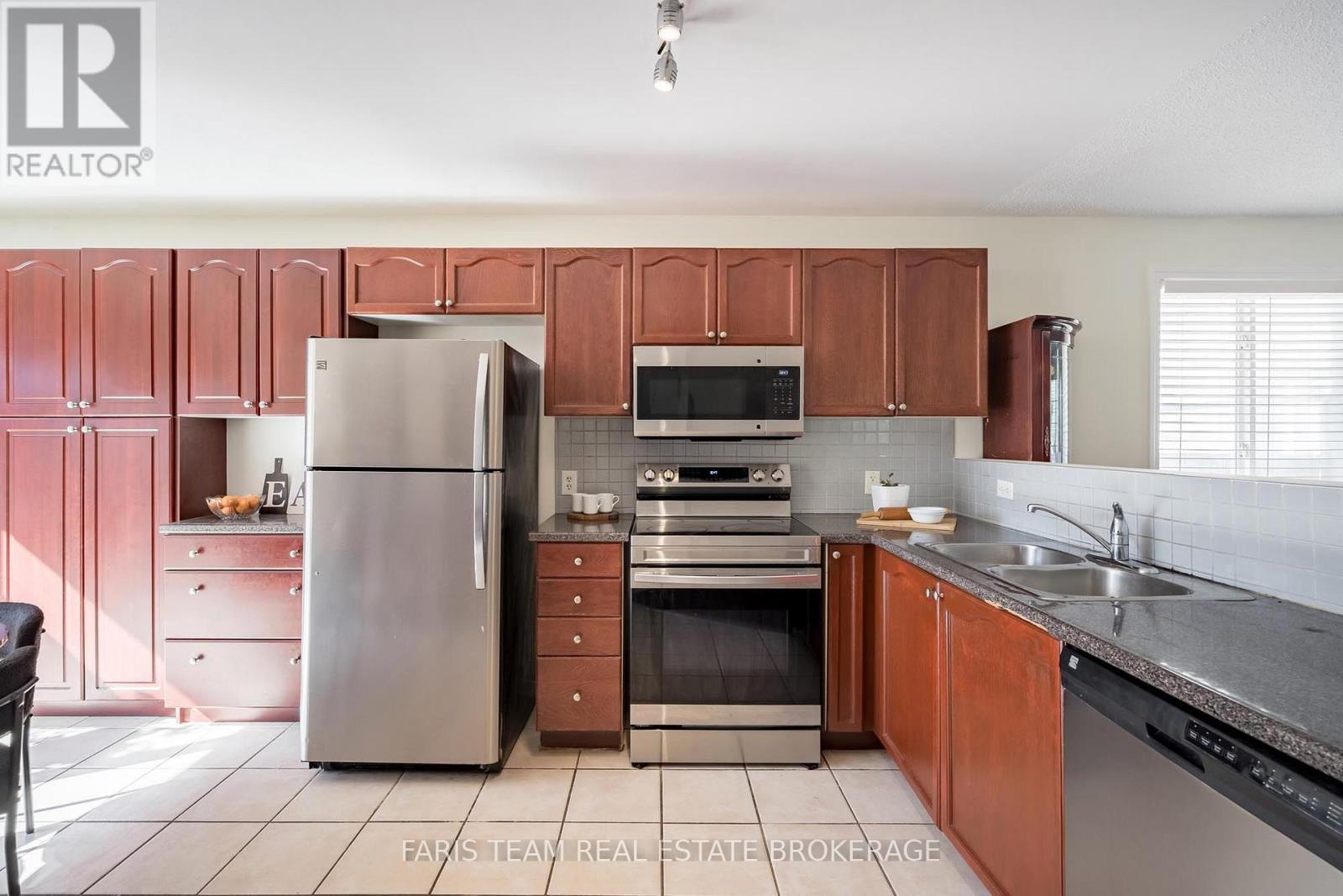 41 Irene Drive, Barrie, ON