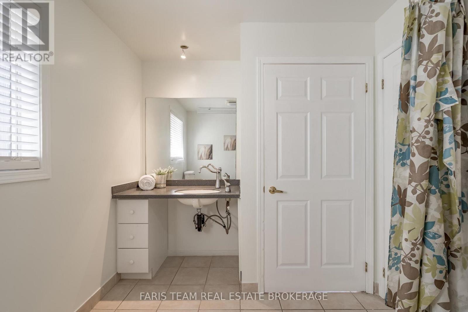 41 Irene Drive, Barrie, ON