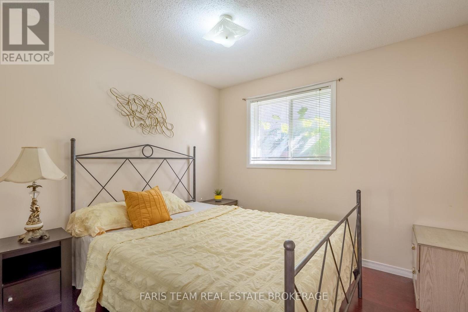 41 Irene Drive, Barrie, ON