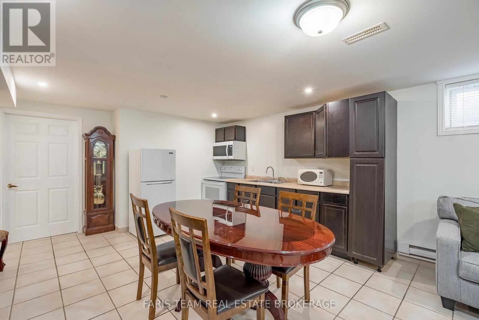 41 Irene Drive, Barrie, ON