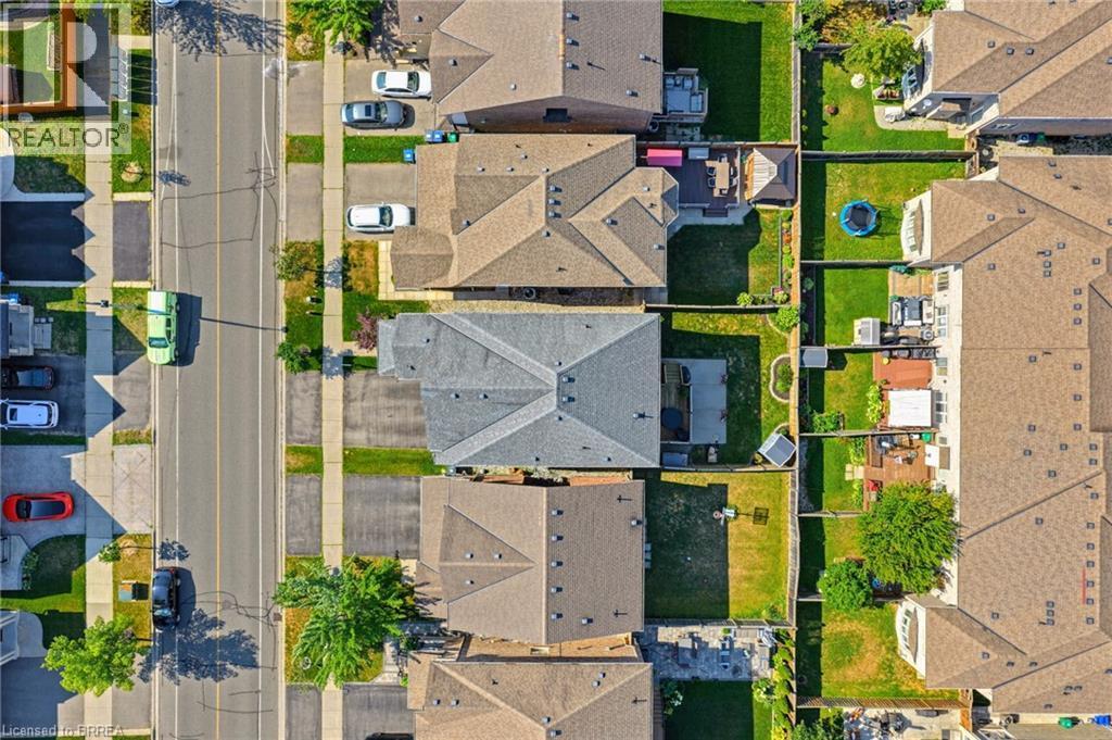 25 Learmont Avenue, Caledon, ON
