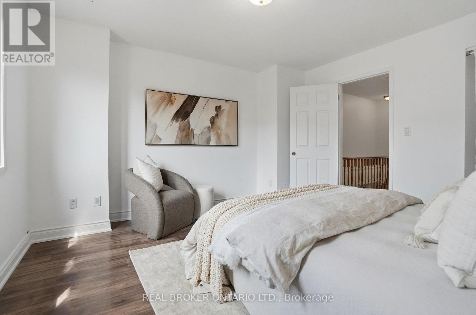407 - 895 Maple Avenue, Burlington, ON