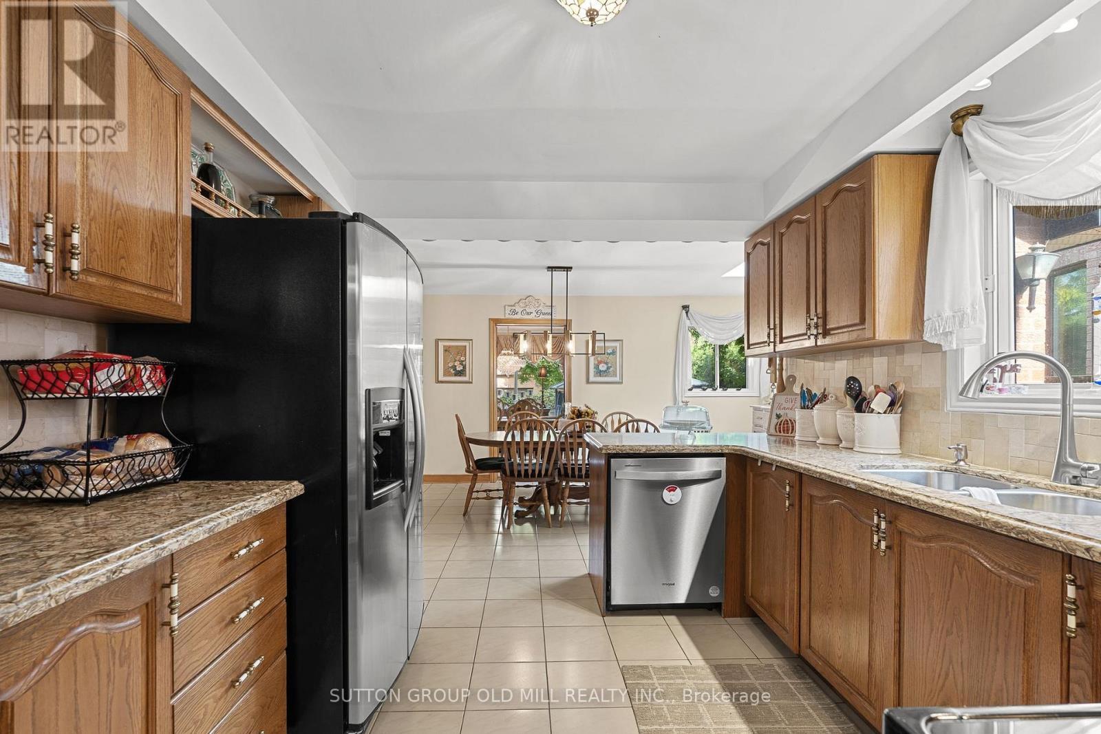 152 Glenn Hawthorne Boulevard, Mississauga, ON