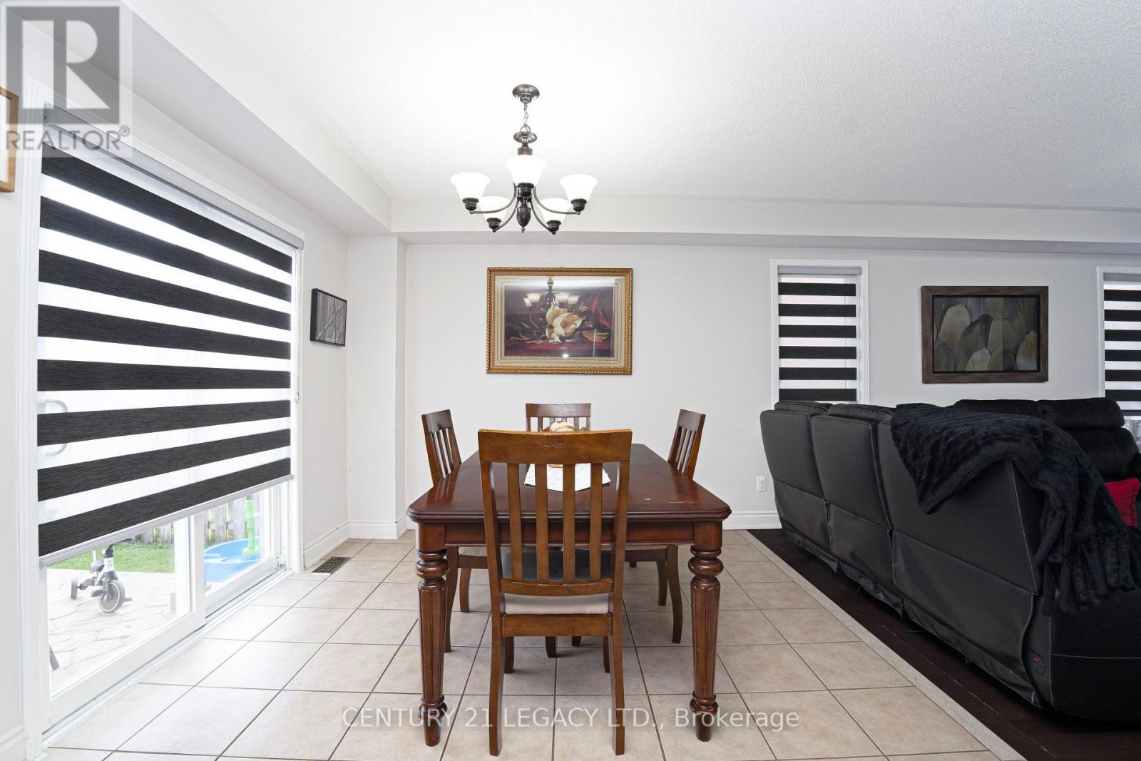 131 Sugarhill Drive, Brampton, ON