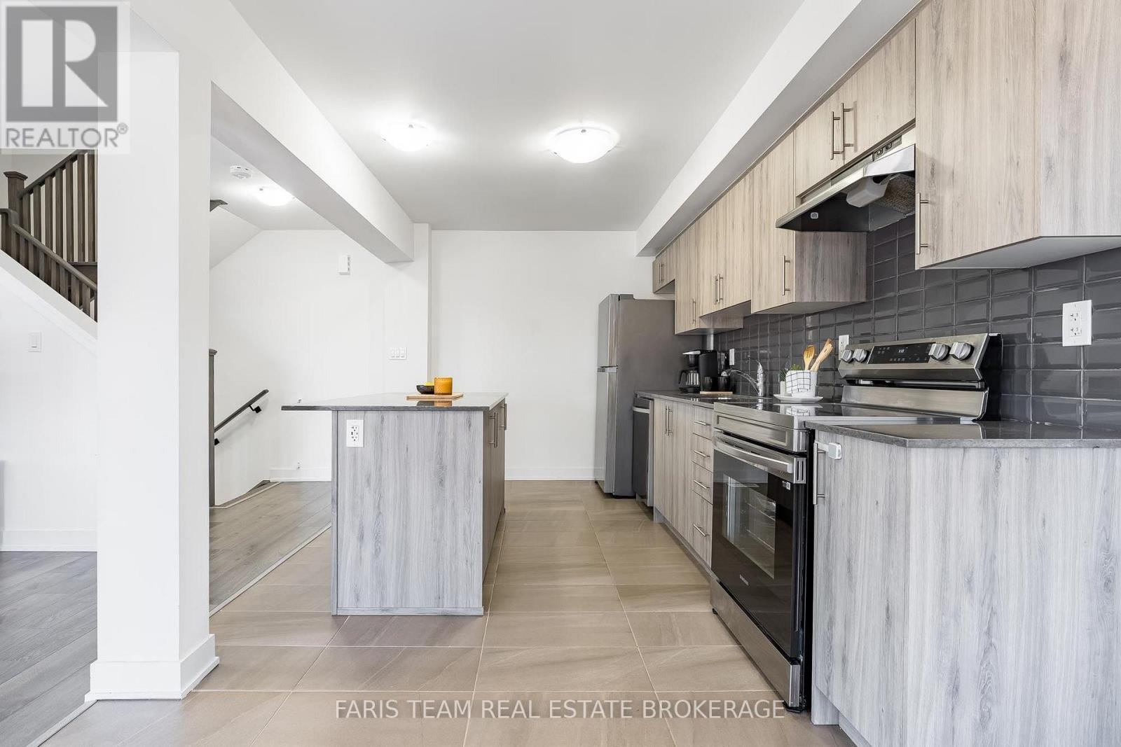 38 Silo Mews, Barrie, ON