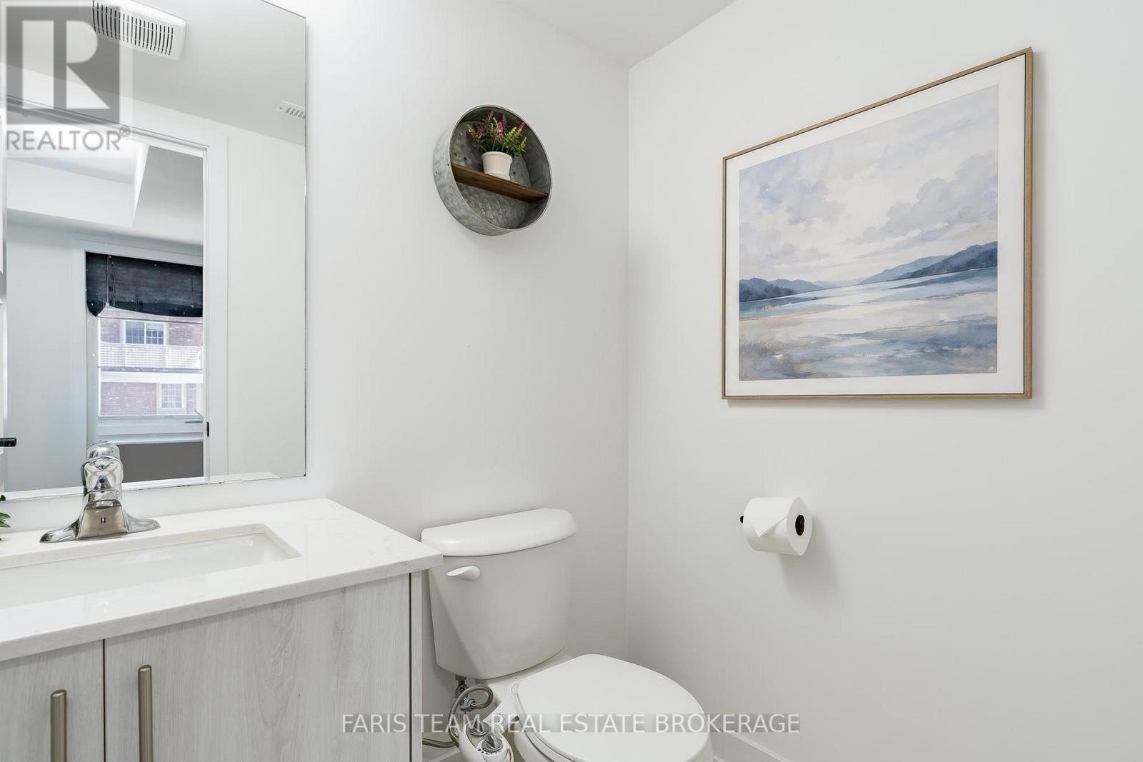 Virtually Staged - 38 Silo Mews, Barrie, ON