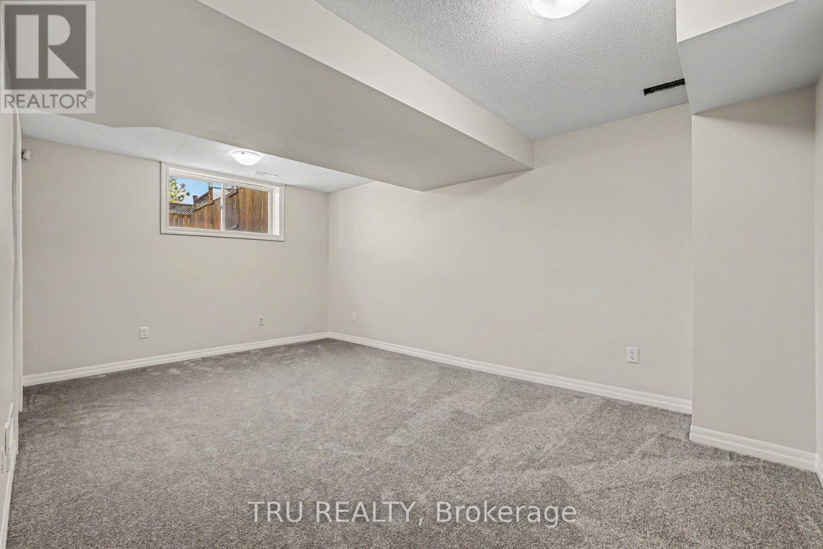 Recroom - 641 Sunburst Street, Ottawa, ON