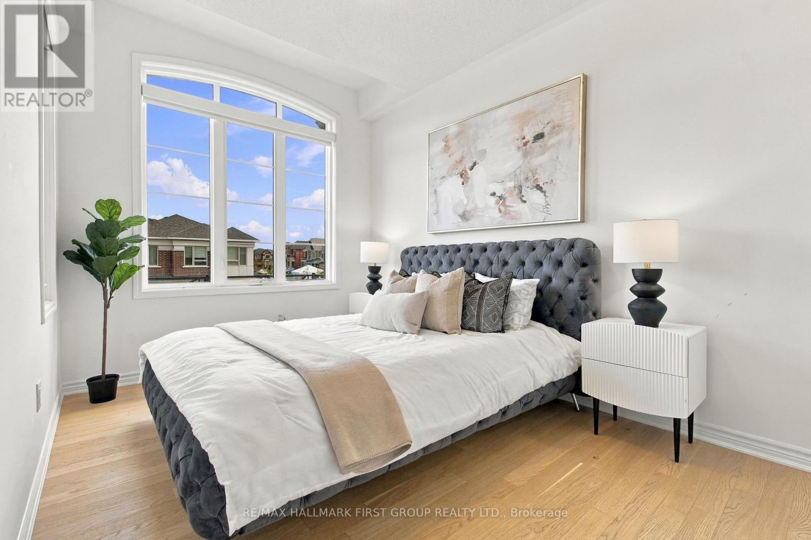 3302 Marchington Square, Pickering, ON