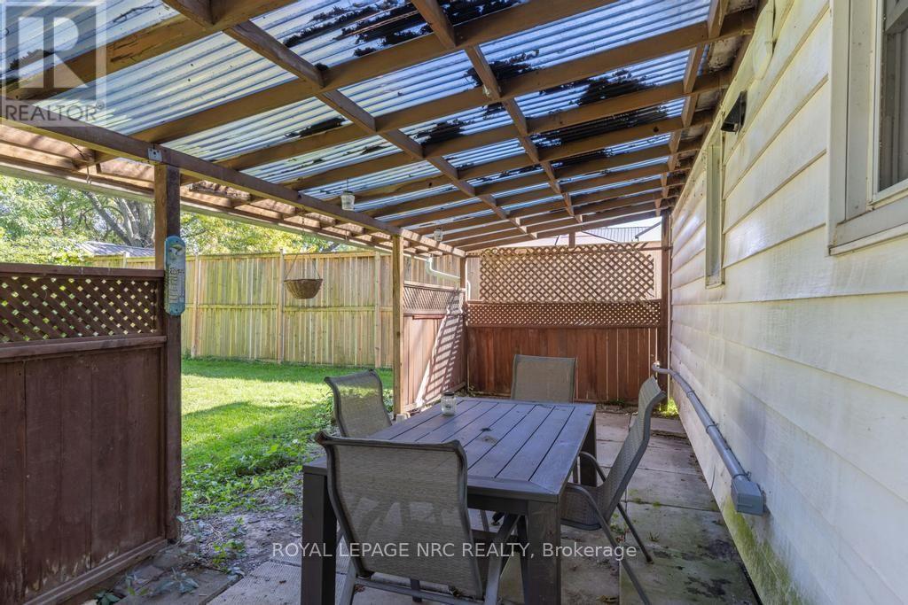 2414 Port Robinson Road, Thorold, ON