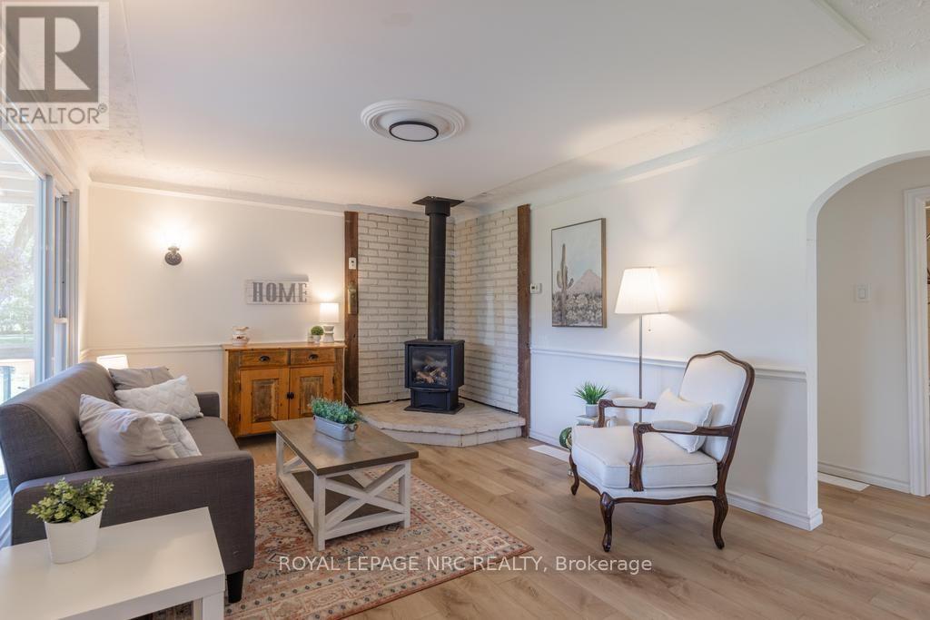2414 Port Robinson Road, Thorold, ON