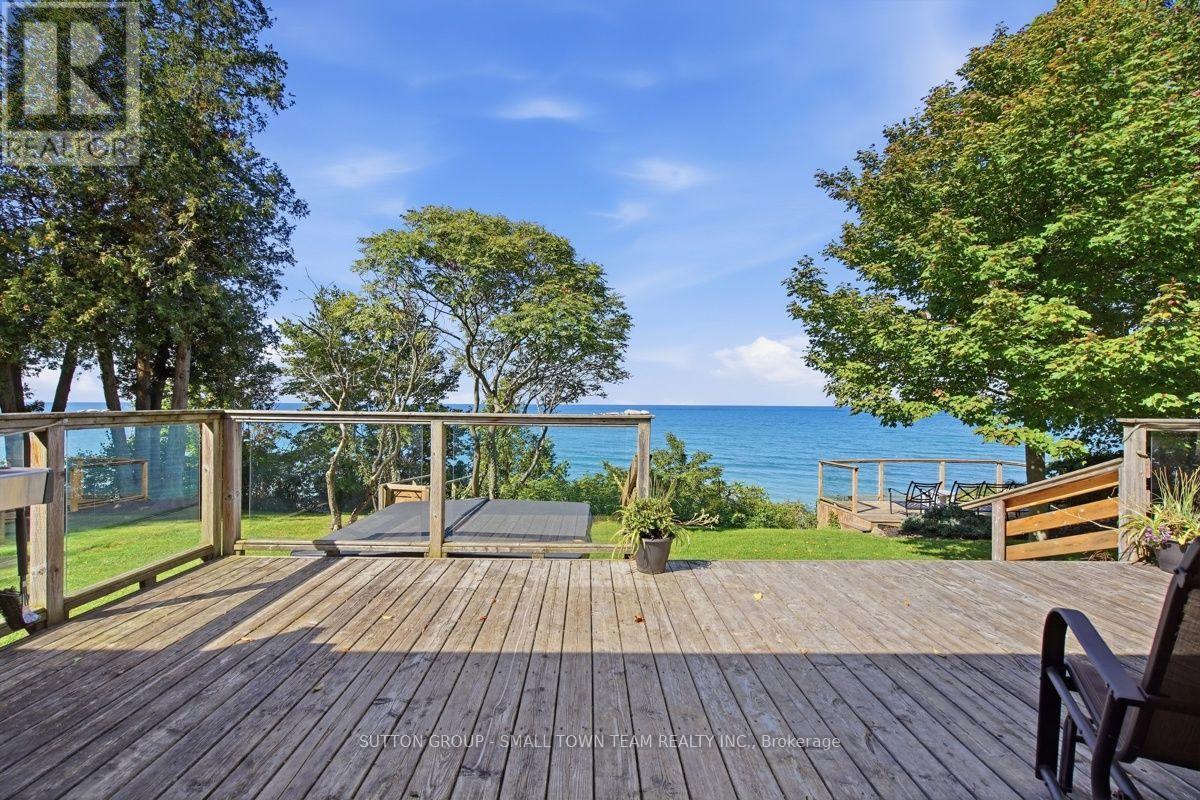 Beautiful View of Lake Huron - 74399 Cardinal Court, Bluewater (Stanley), ON