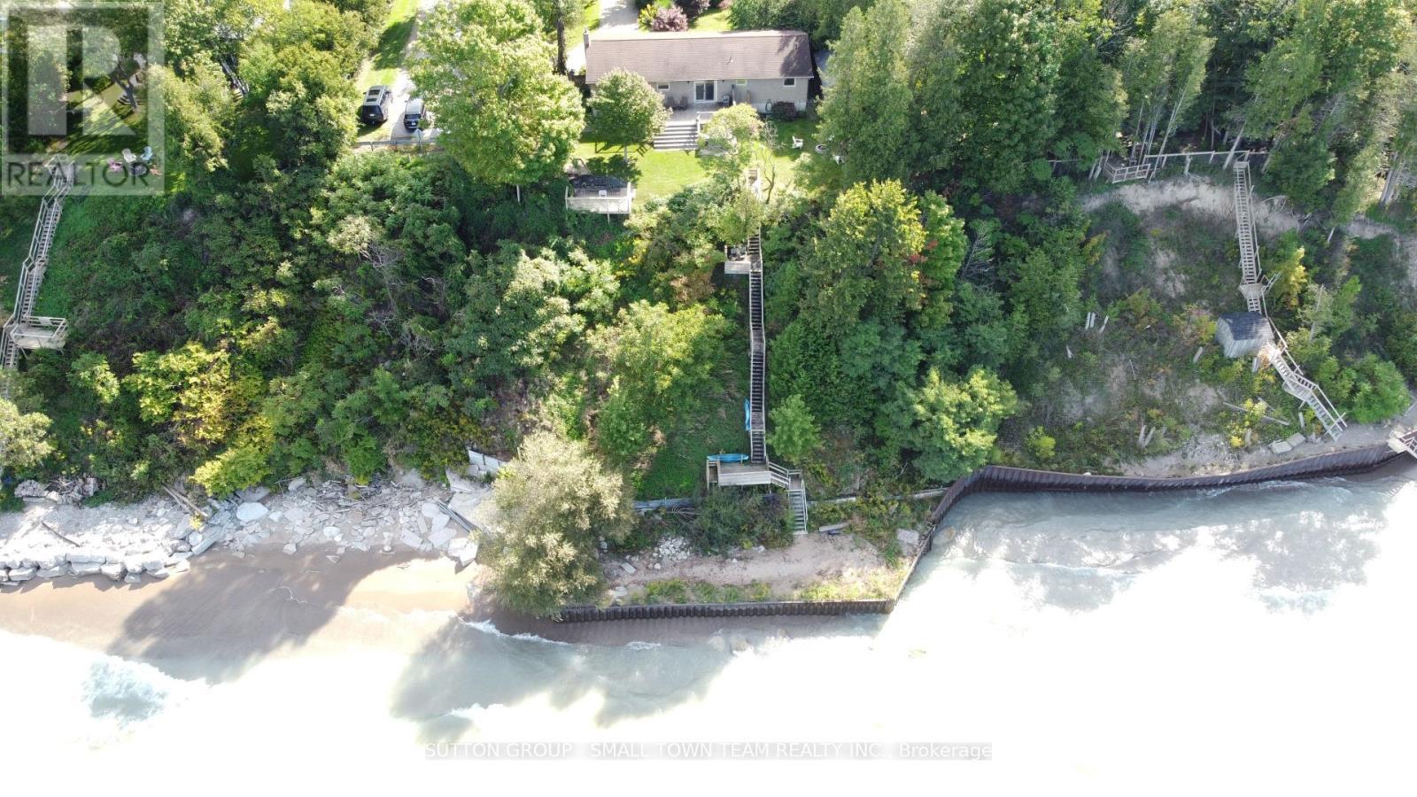 72 Steps to your own private beach. - 74399 Cardinal Court, Bluewater (Stanley), ON