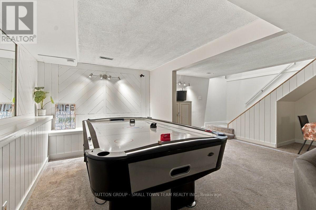 Rec Room - 74399 Cardinal Court, Bluewater (Stanley), ON