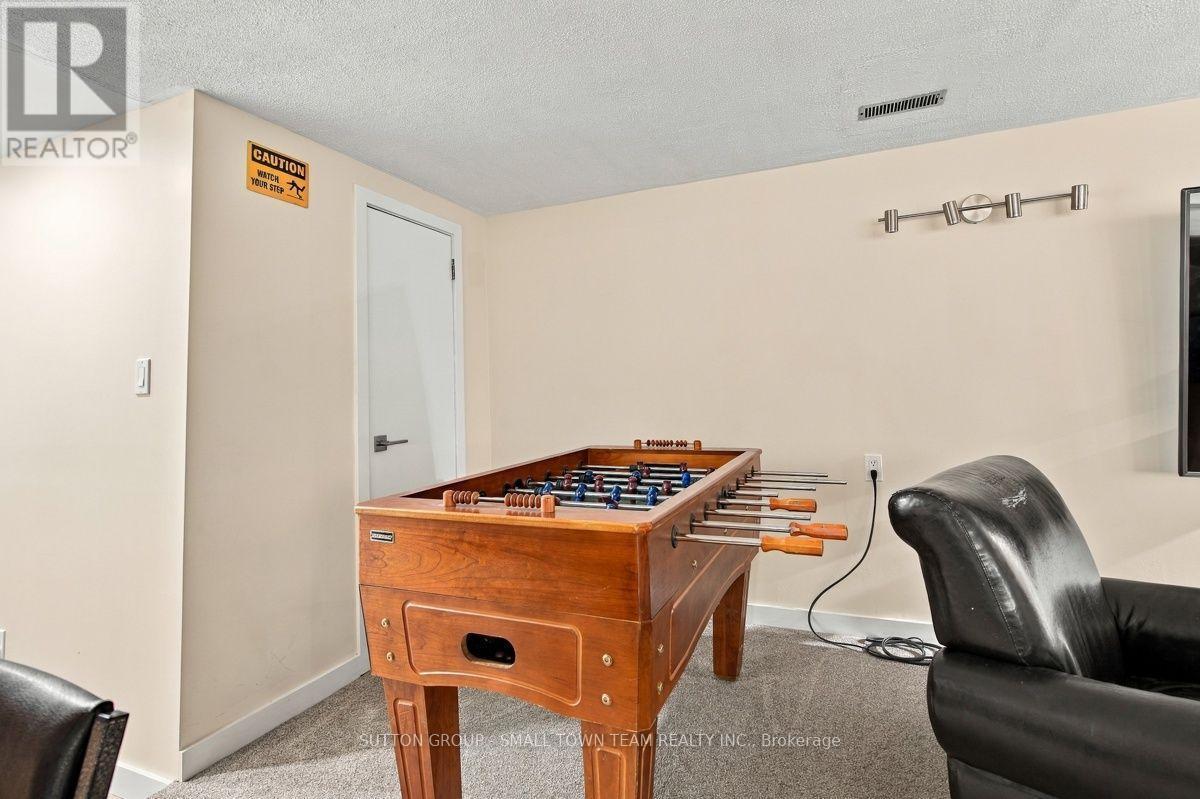 Rec Room - 74399 Cardinal Court, Bluewater (Stanley), ON