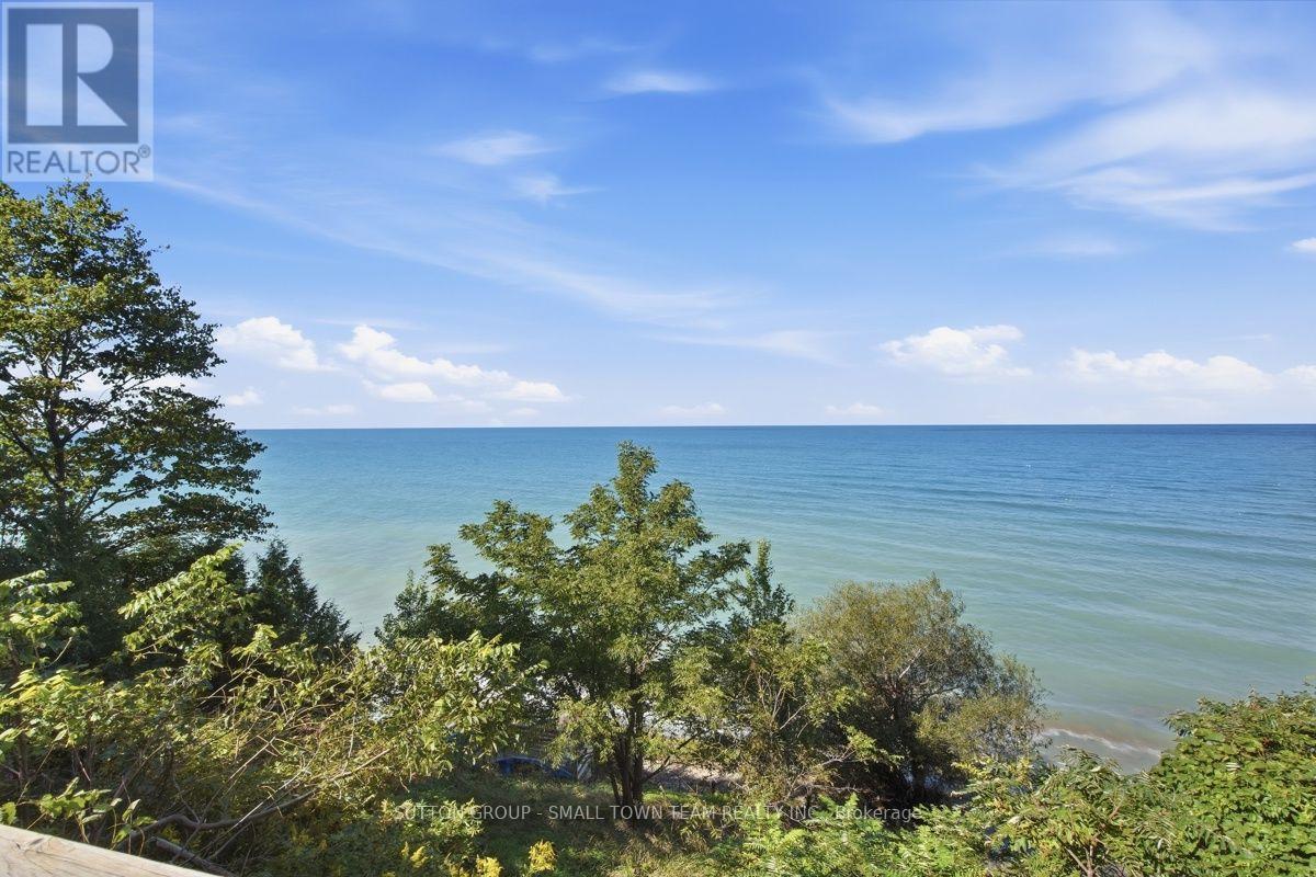 Sunsets daily - 74399 Cardinal Court, Bluewater (Stanley), ON