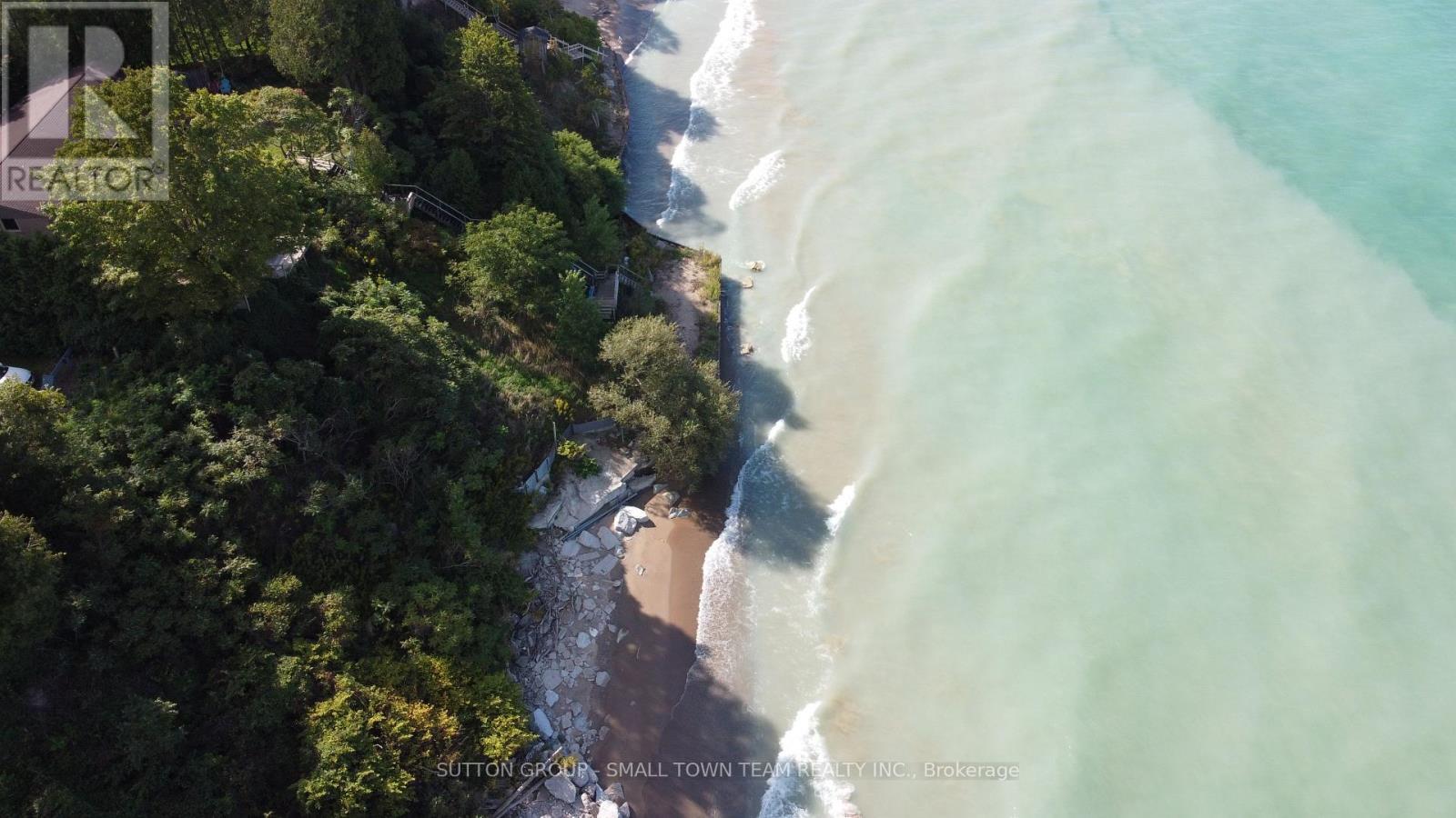 Lakefront showing public beach area to the north - 74399 Cardinal Court, Bluewater (Stanley), ON