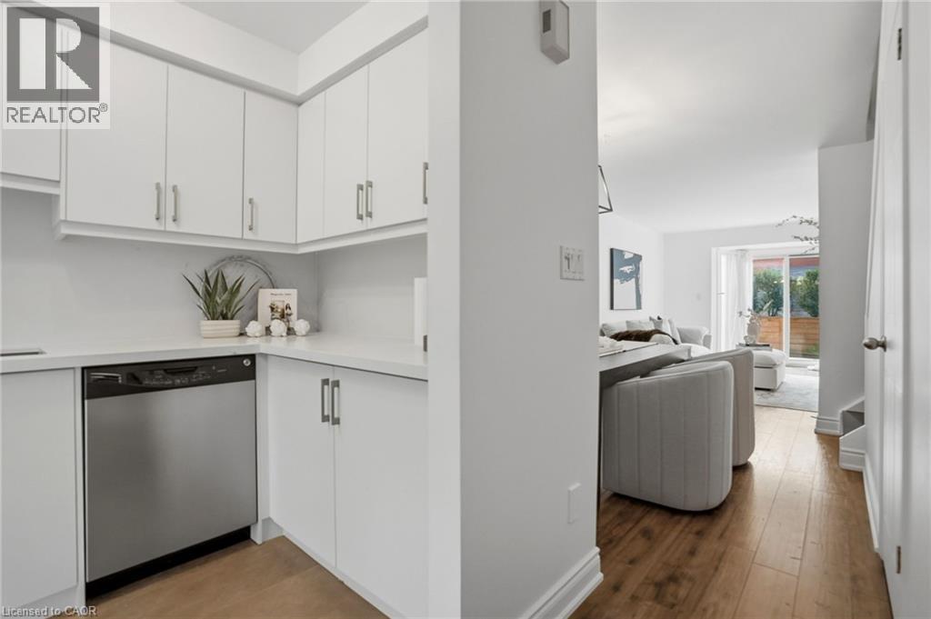 895 Maple Avenue Unit# 407, Burlington, ON