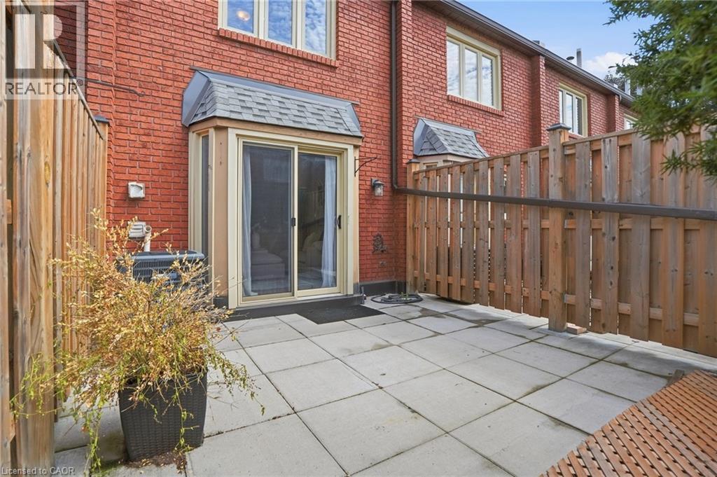 895 Maple Avenue Unit# 407, Burlington, ON