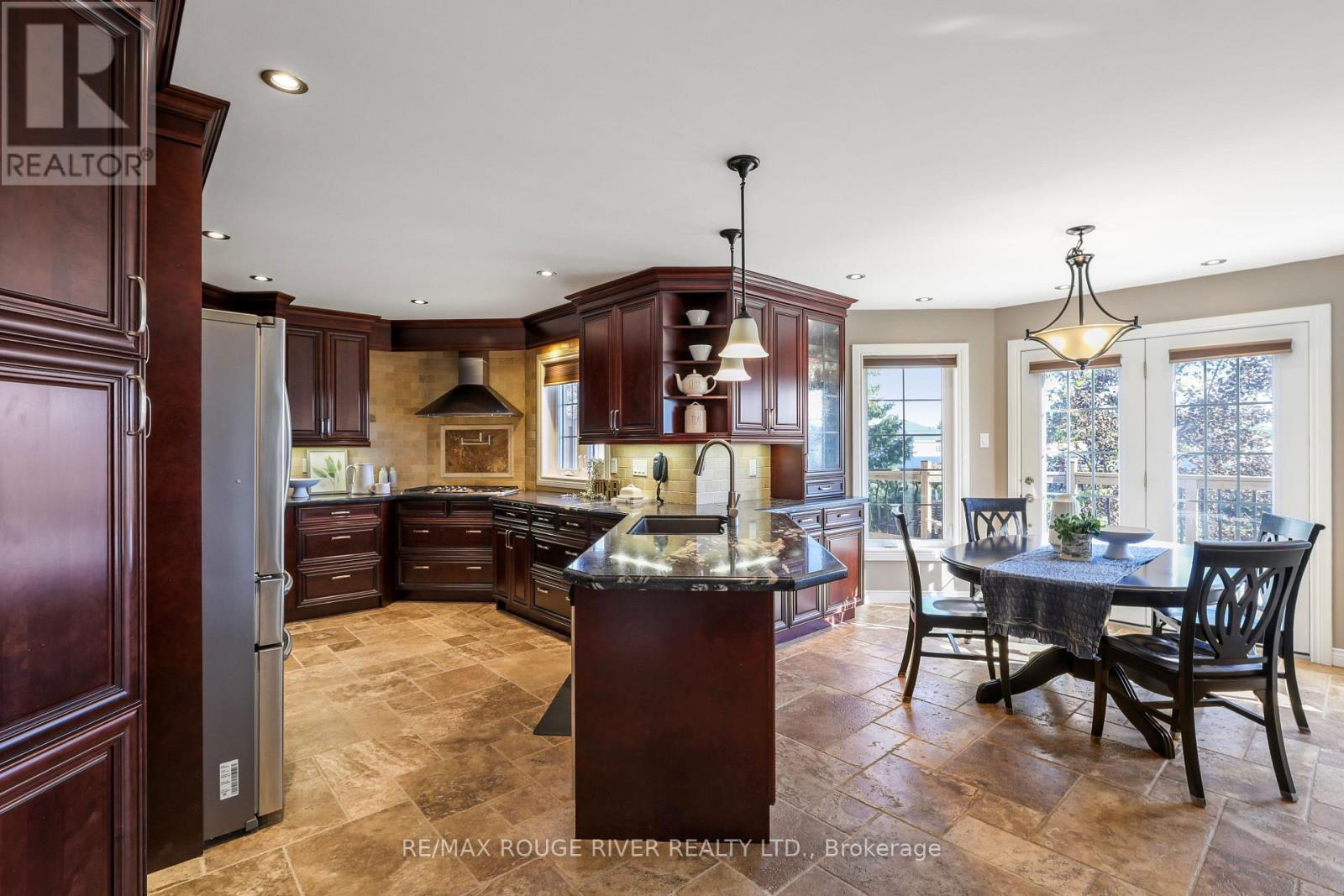 Breakfast area walkout to Deck - 965 Ridge Valley Drive, Oshawa, ON