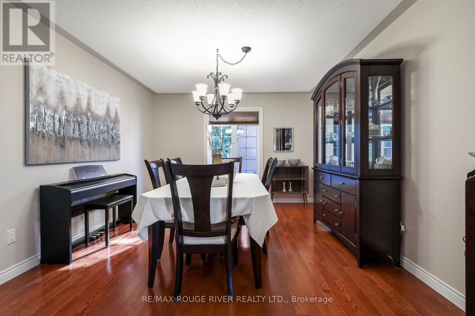 Hardwood Flooring - 965 Ridge Valley Drive, Oshawa, ON