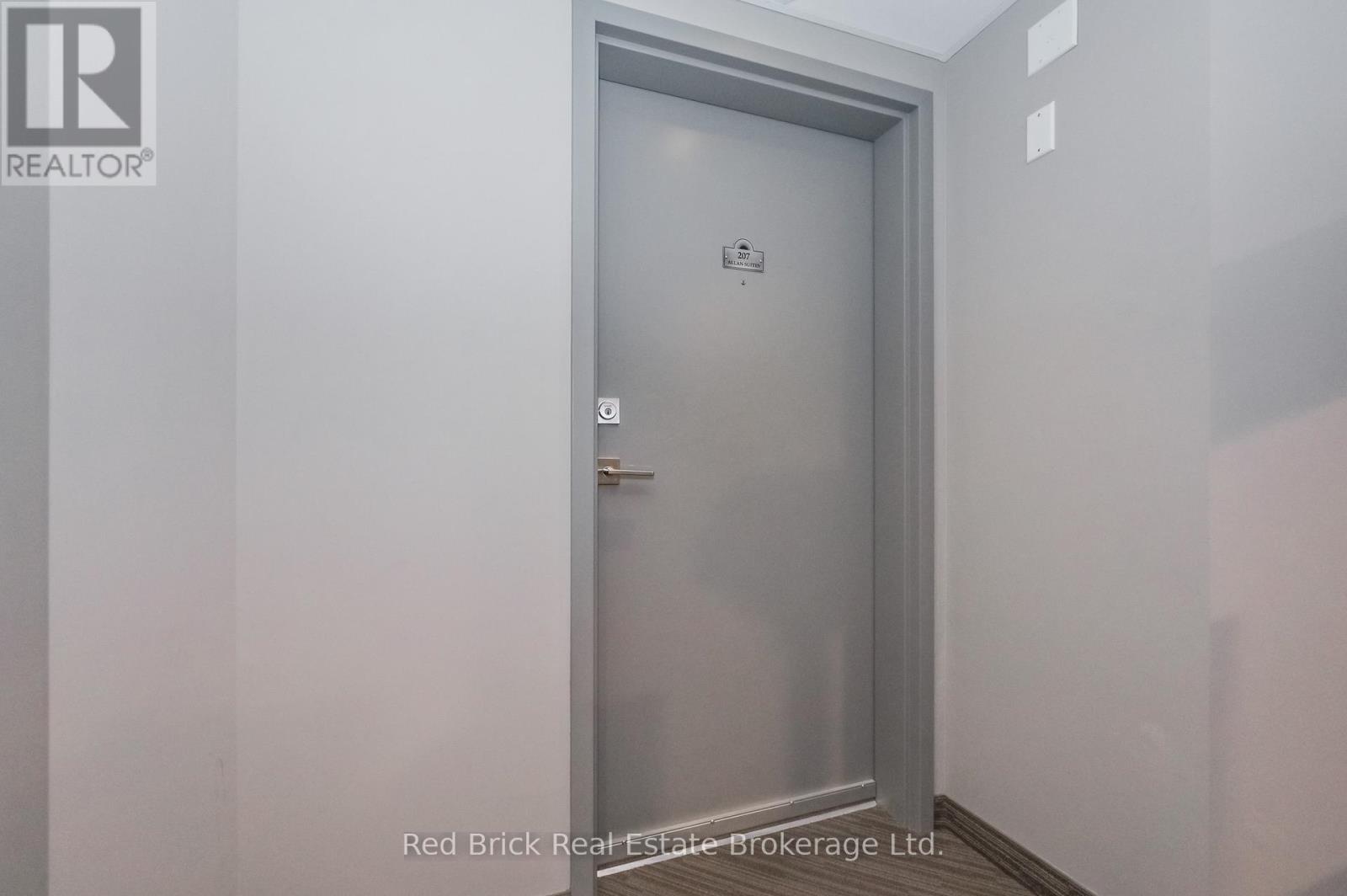 207 - 6492 Gerrie Road, Centre Wellington (Elora/Salem), ON