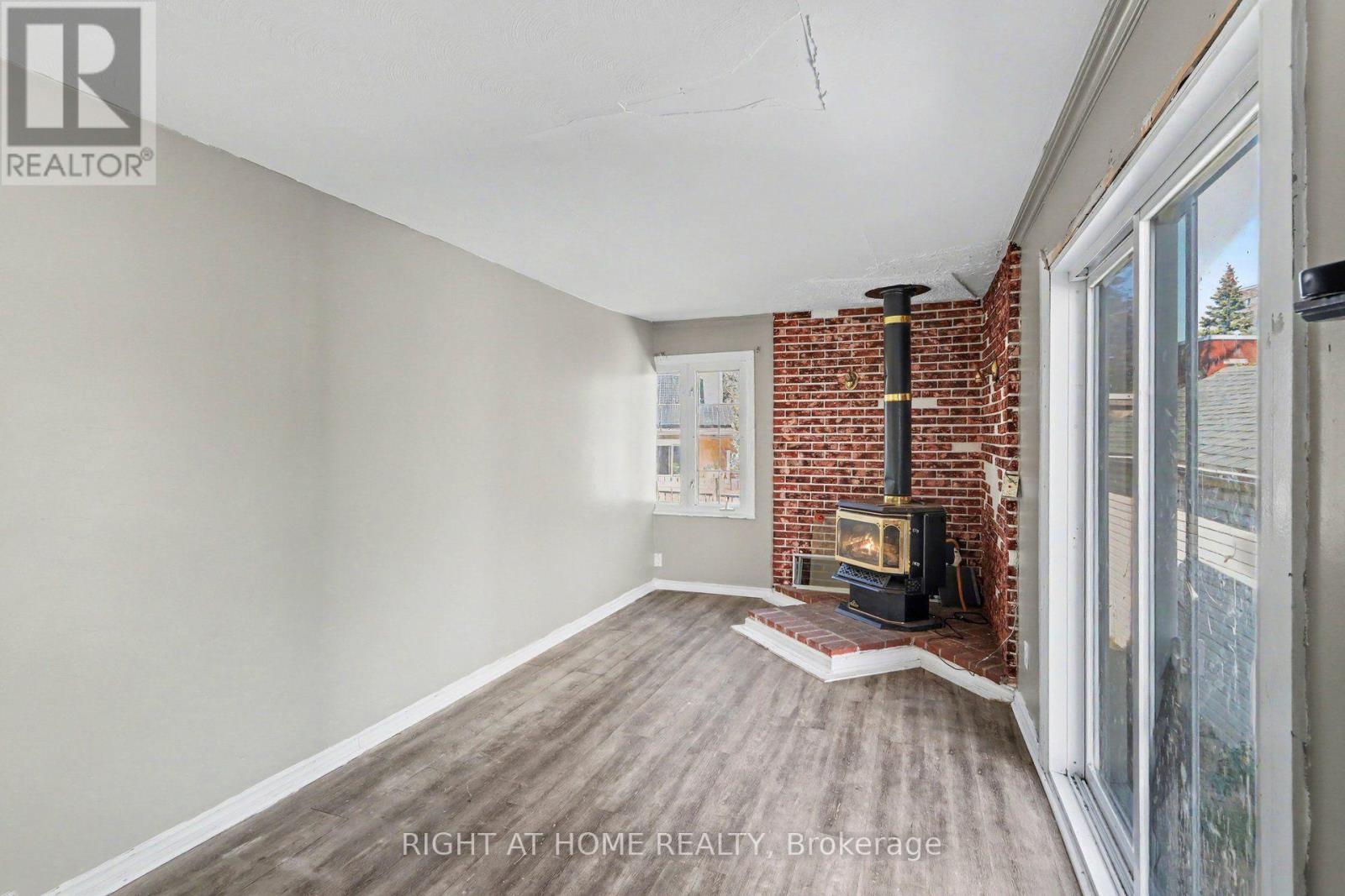 333 Levis Avenue, Ottawa, ON