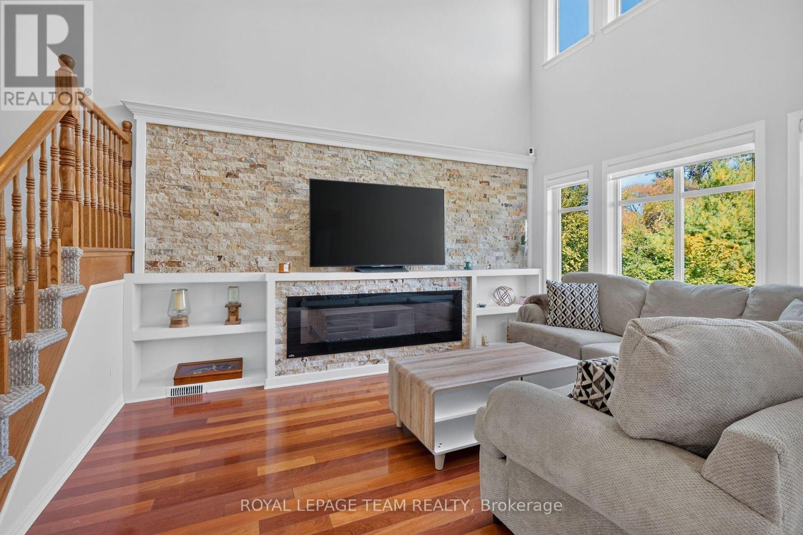Electric Fireplace - 2136 Bergamot Circle, Ottawa, ON