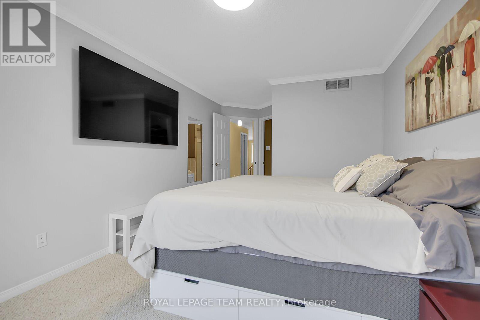 Primary Bedroom - 2136 Bergamot Circle, Ottawa, ON