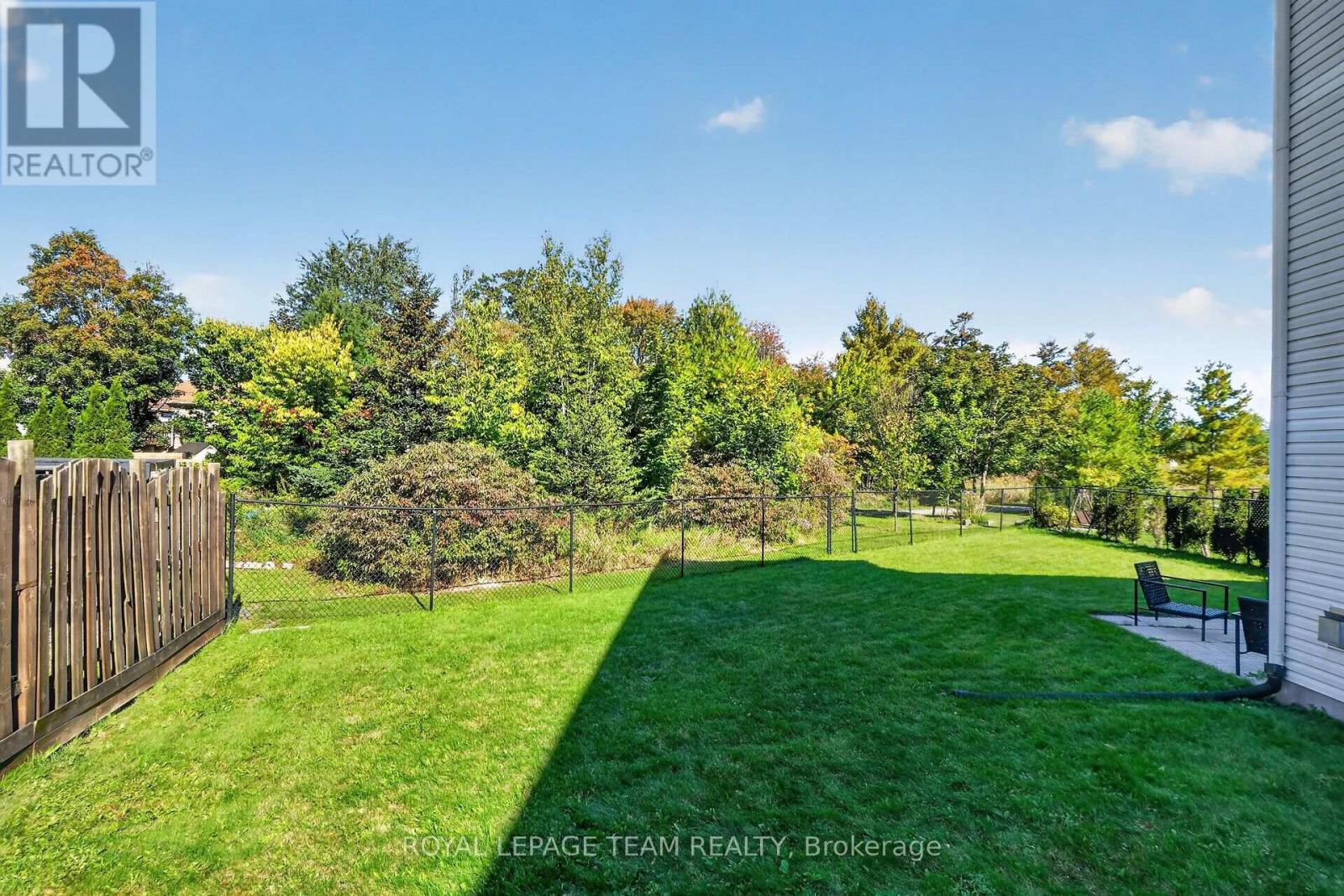 2136 Bergamot Circle, Ottawa, ON