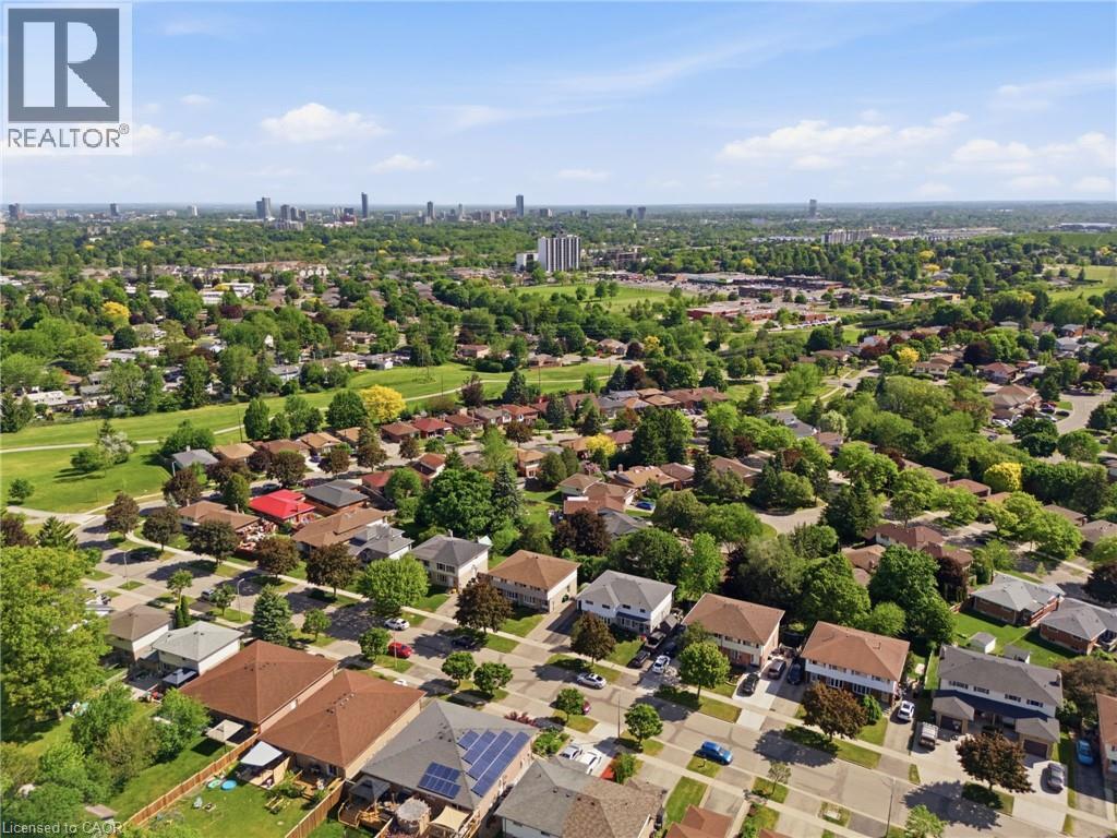 126 Dinison Crescent, Kitchener, ON