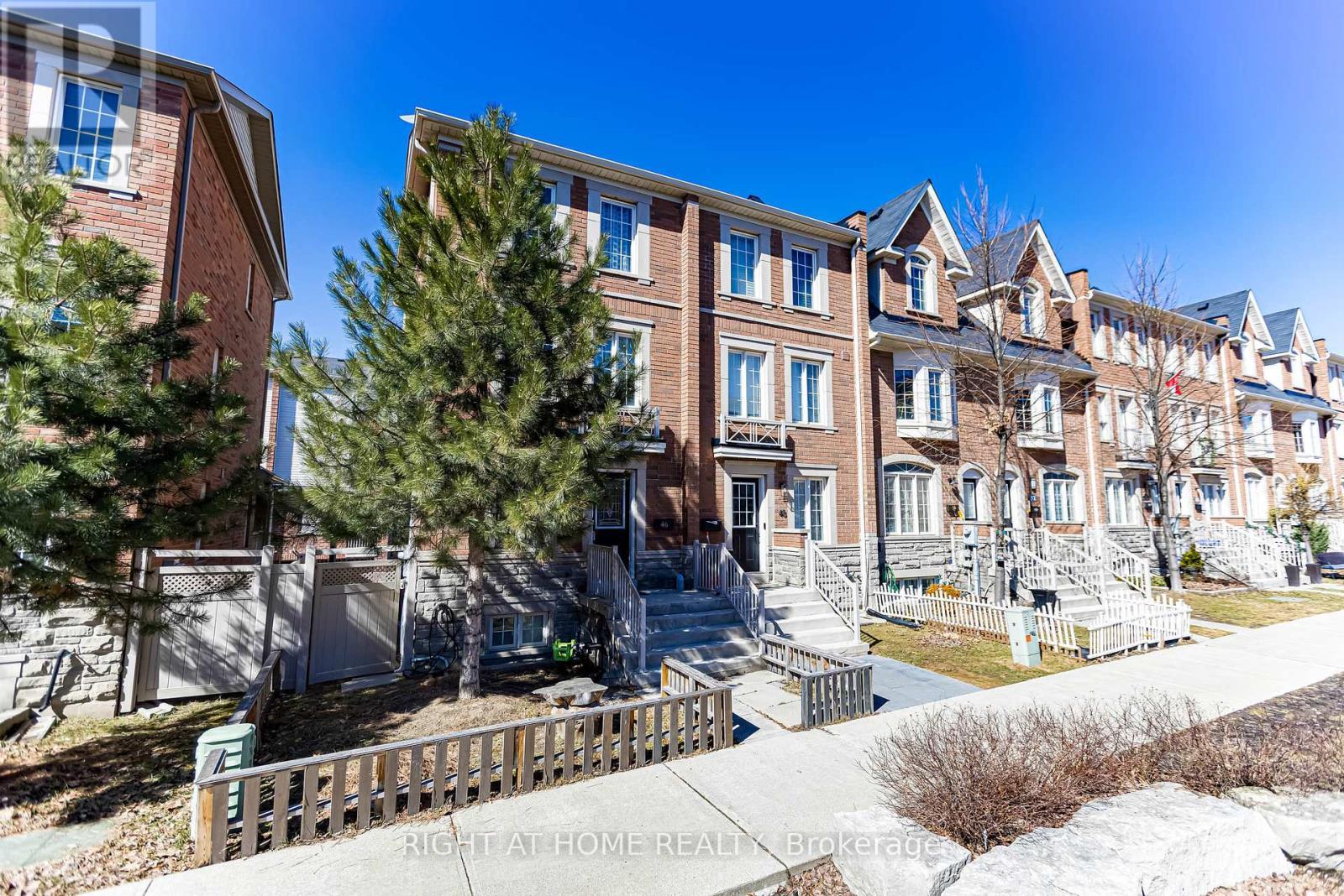 46 Odoardo Di Santo Circle, Toronto, ON